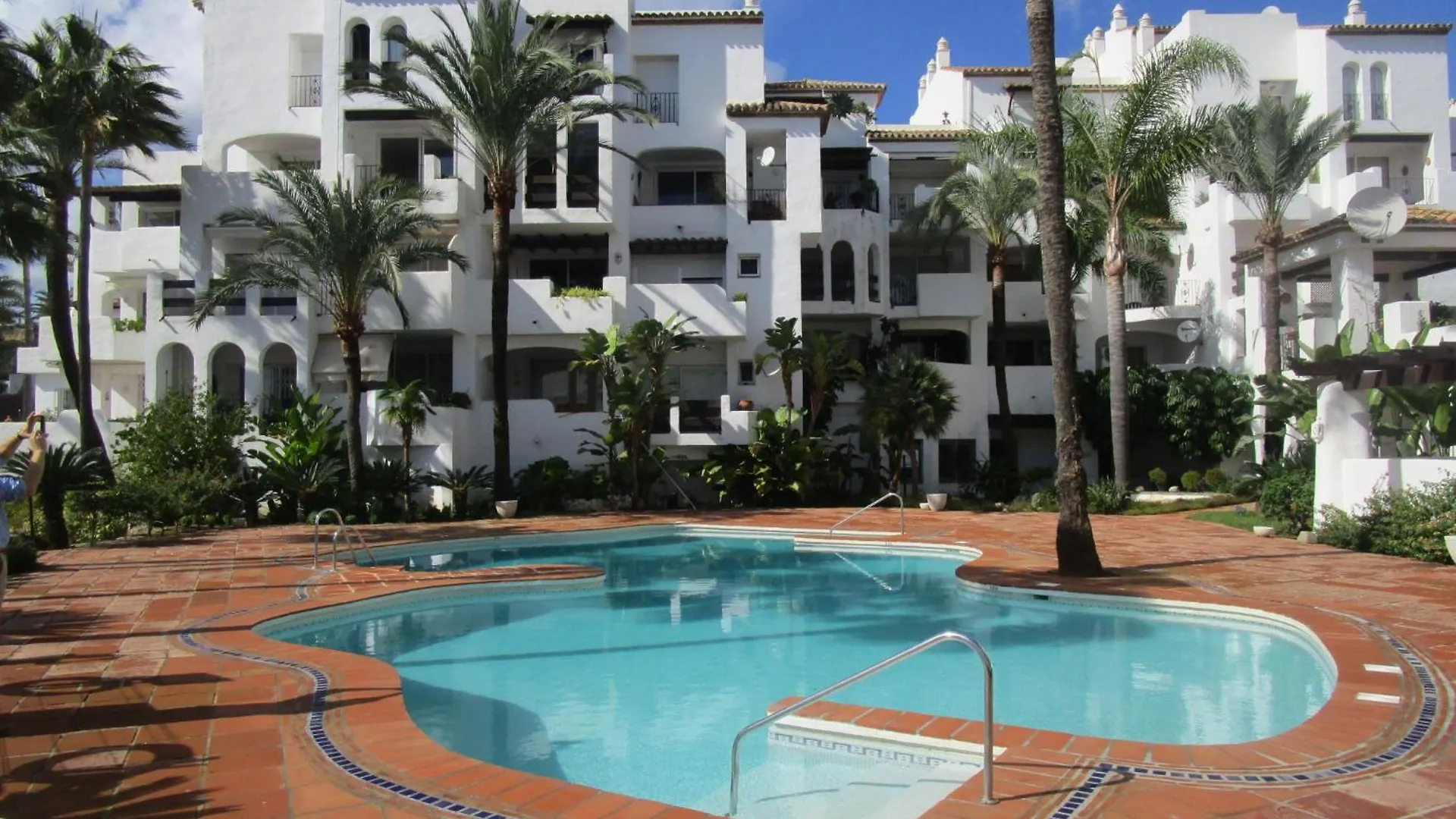 2155-Nice Groundfloor With Pool View Manilva